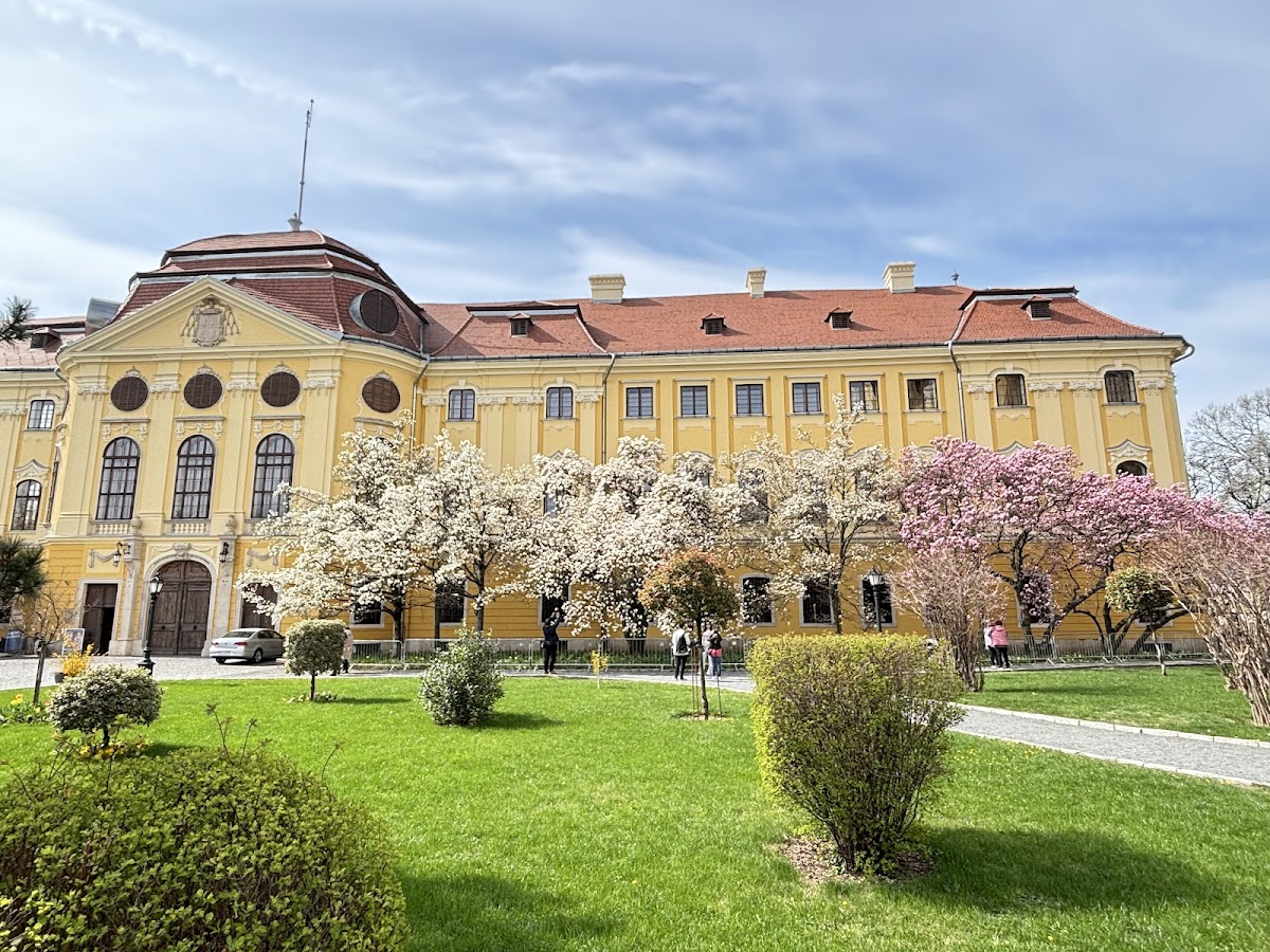 Parc de l'Évêché Catholique Romain - foto 2