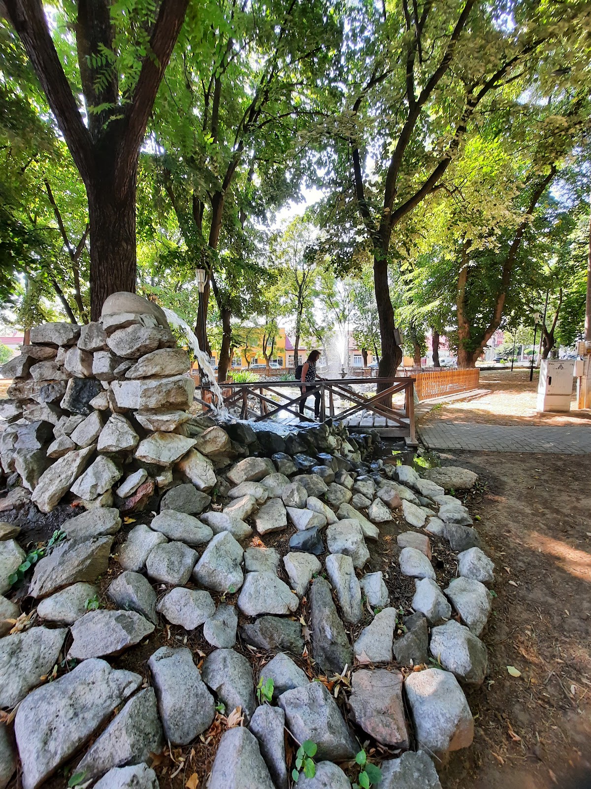 Parcul Eroilor - foto 3