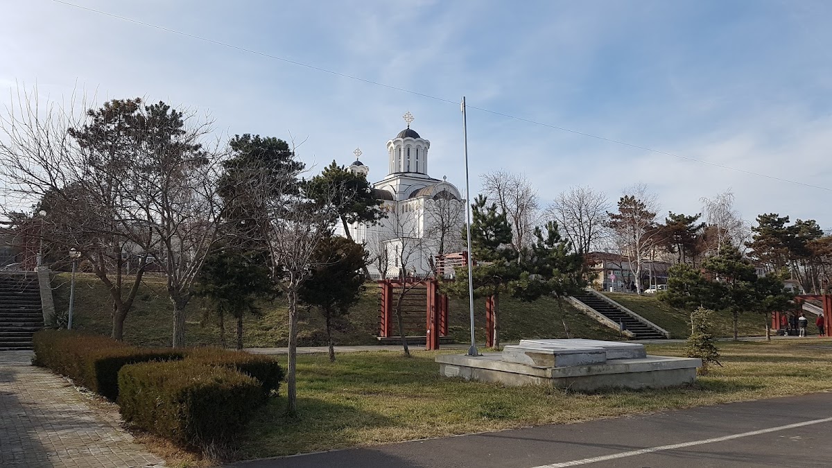 Parcul Falezei - foto 2