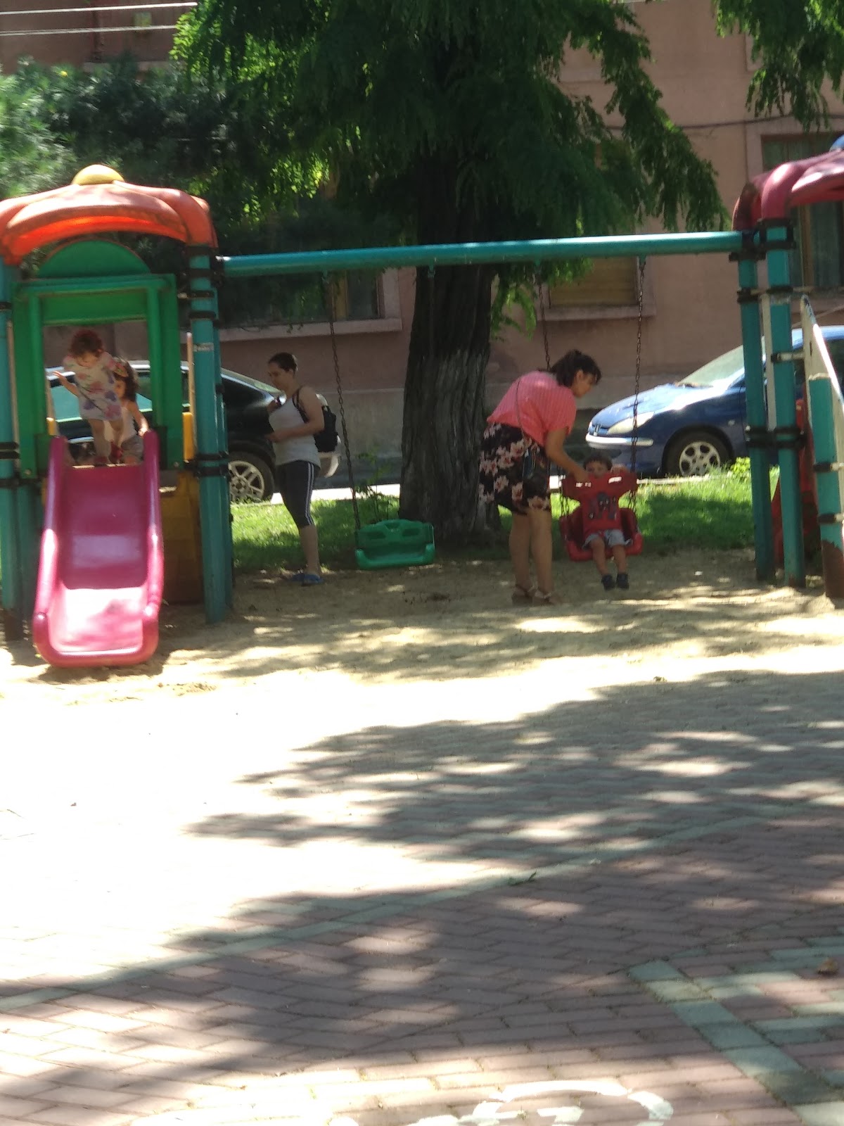 George Enescu Park - foto 5