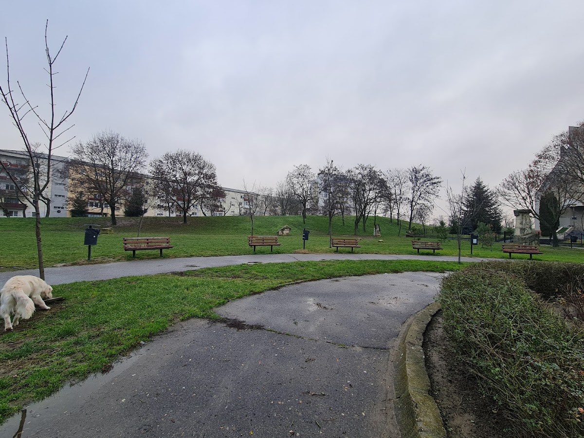 Parcul Liniștii - foto 2