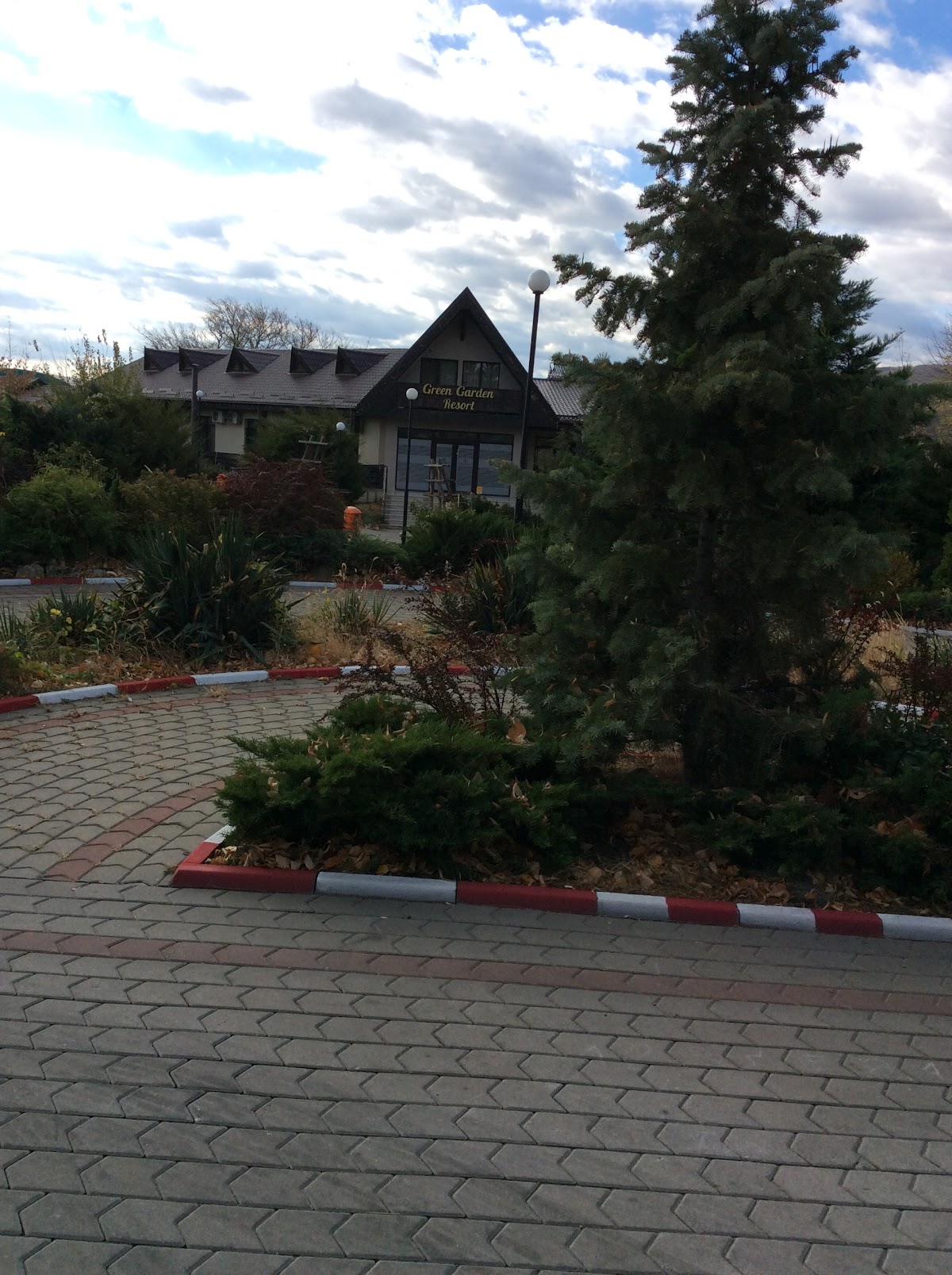 Parcul Mare Odobeşti - foto 1