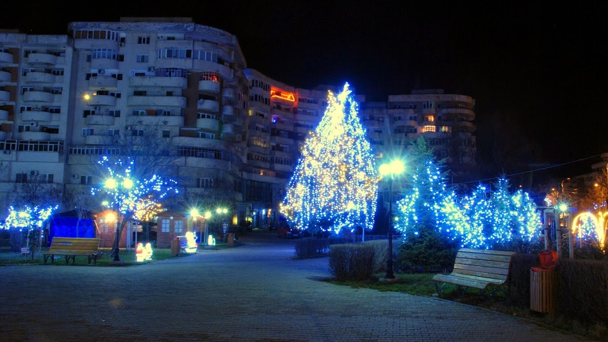 Parc Mihai Viteazul - foto 3