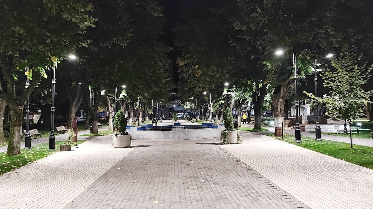 Parc Mitropoliei - foto 3