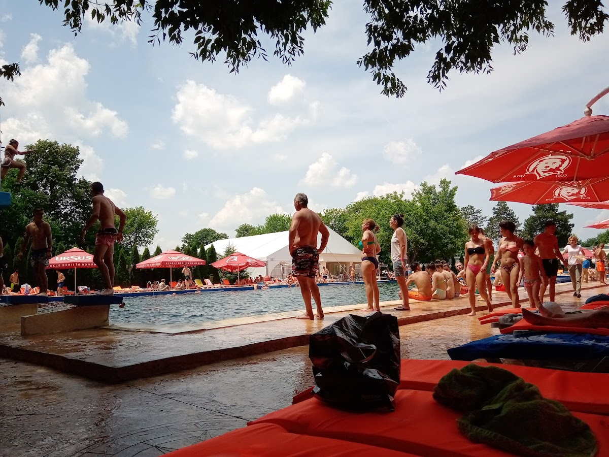 Nicolae Bălcescu Park - foto 2