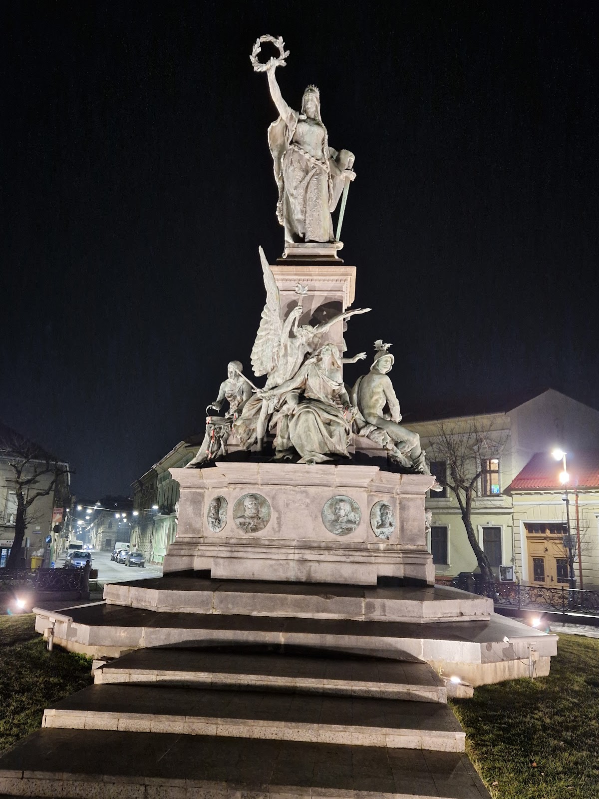 Parcul Reconcilierii româno-maghiare - foto 2