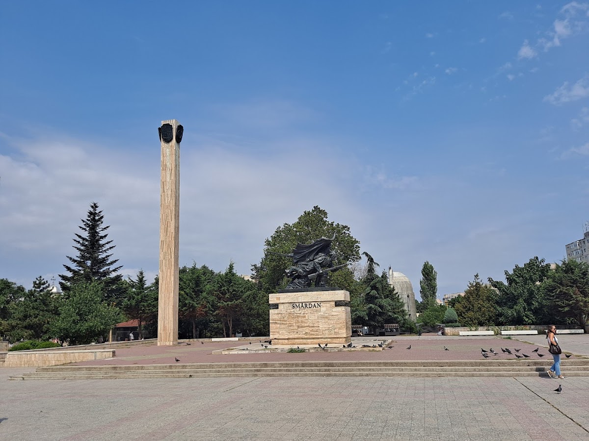 Parcul Regina Maria - Casa de Cultură
