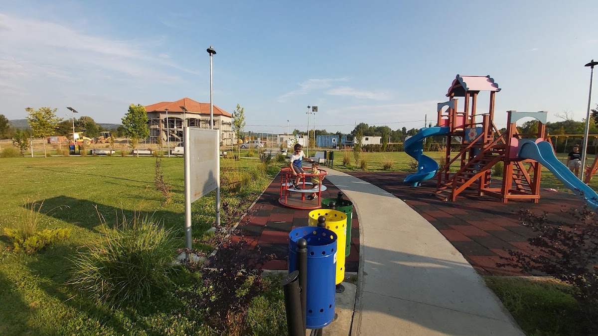Parc Tismana - foto 4