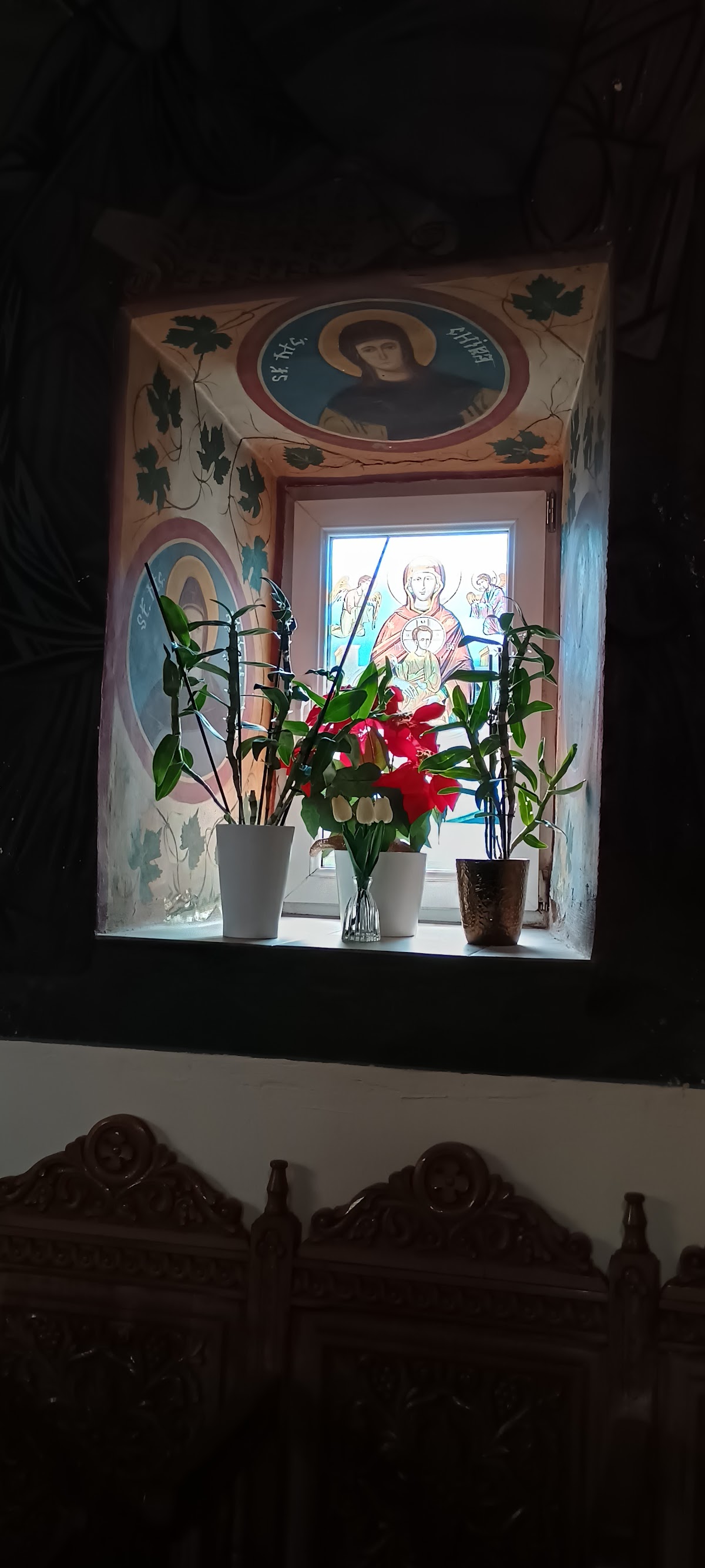 Parohia Izvorul Tămăduirii Domnești - foto 4