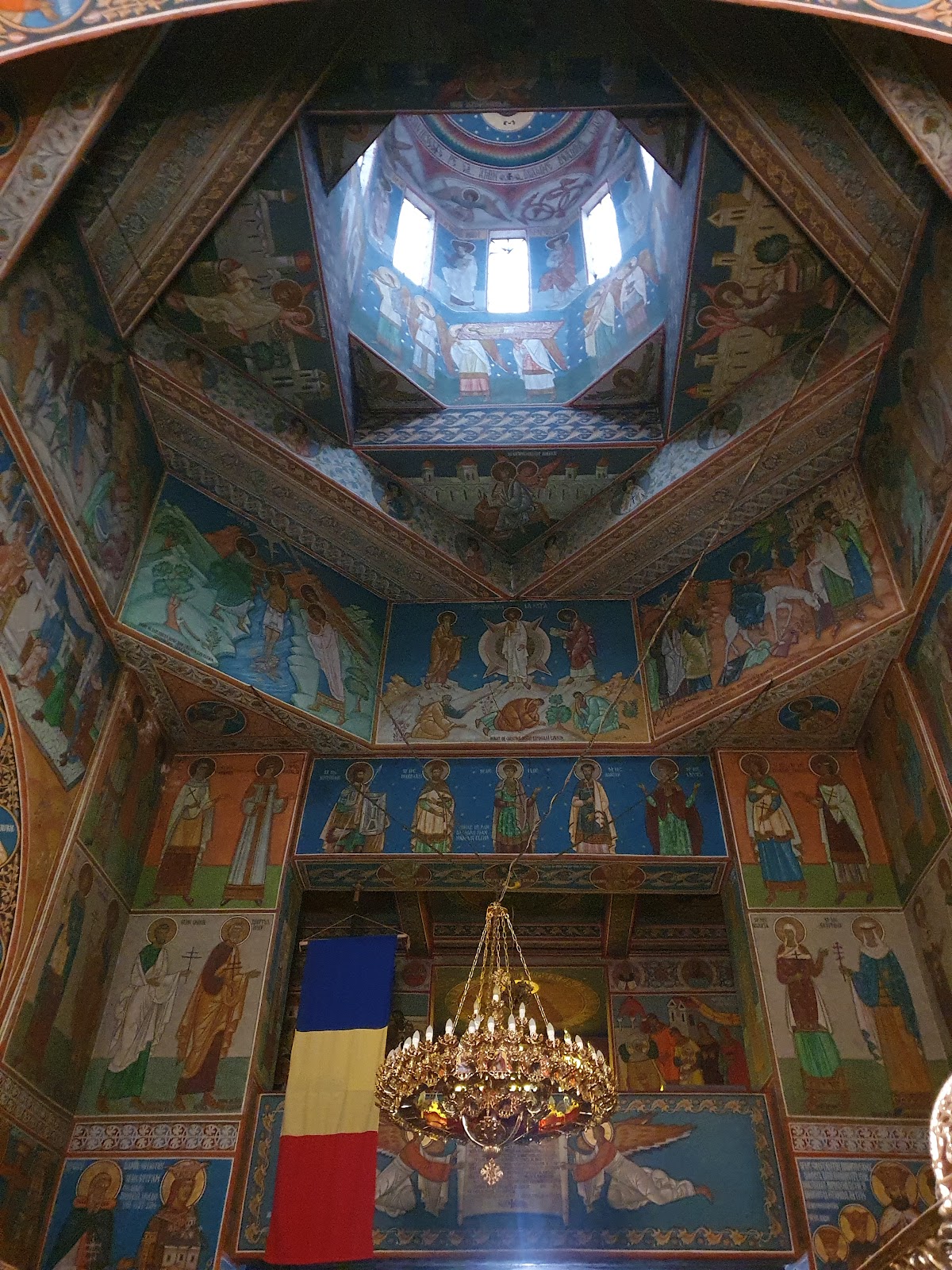 Parohia Ortodoxă Română Lovrin - foto 5