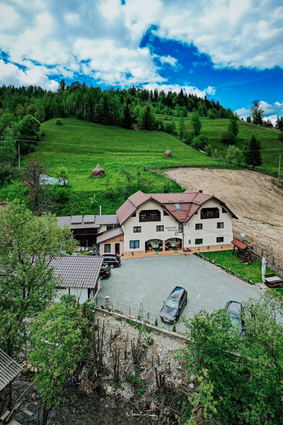 Agrotourism Guesthouse Casa Alex Horea
