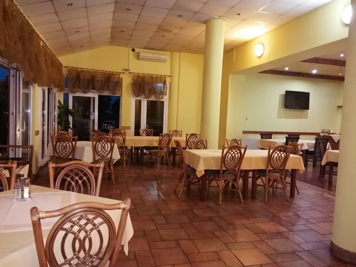 Pensiune-Han Madaras - foto 1