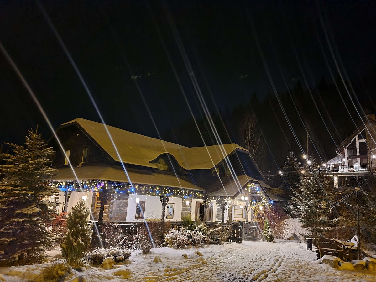 Pensiune-Muzeu Casa Poveste - foto 4