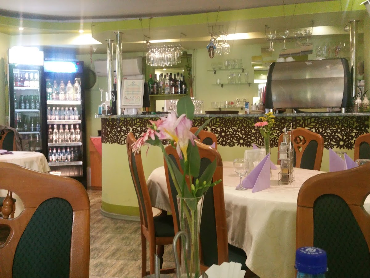 Pensiune Restaurant Casablanca - foto 3