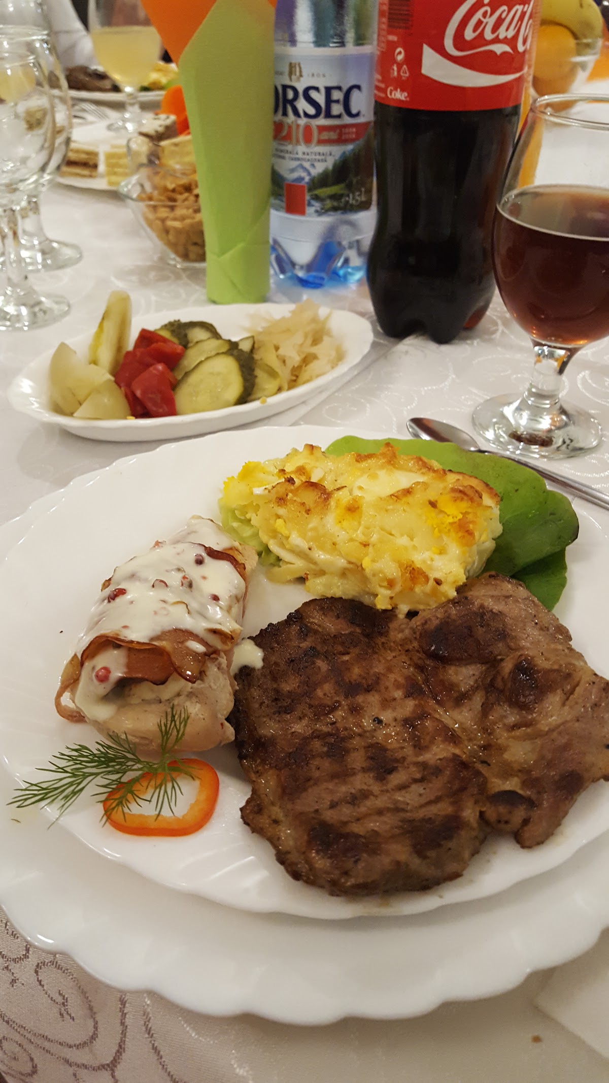 Pensiune Restaurant Central - foto 1