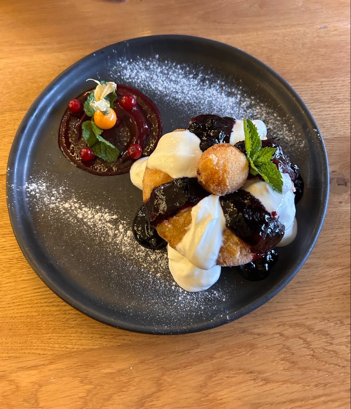 Pensiune Restaurant Neagrăi Capra - foto 3