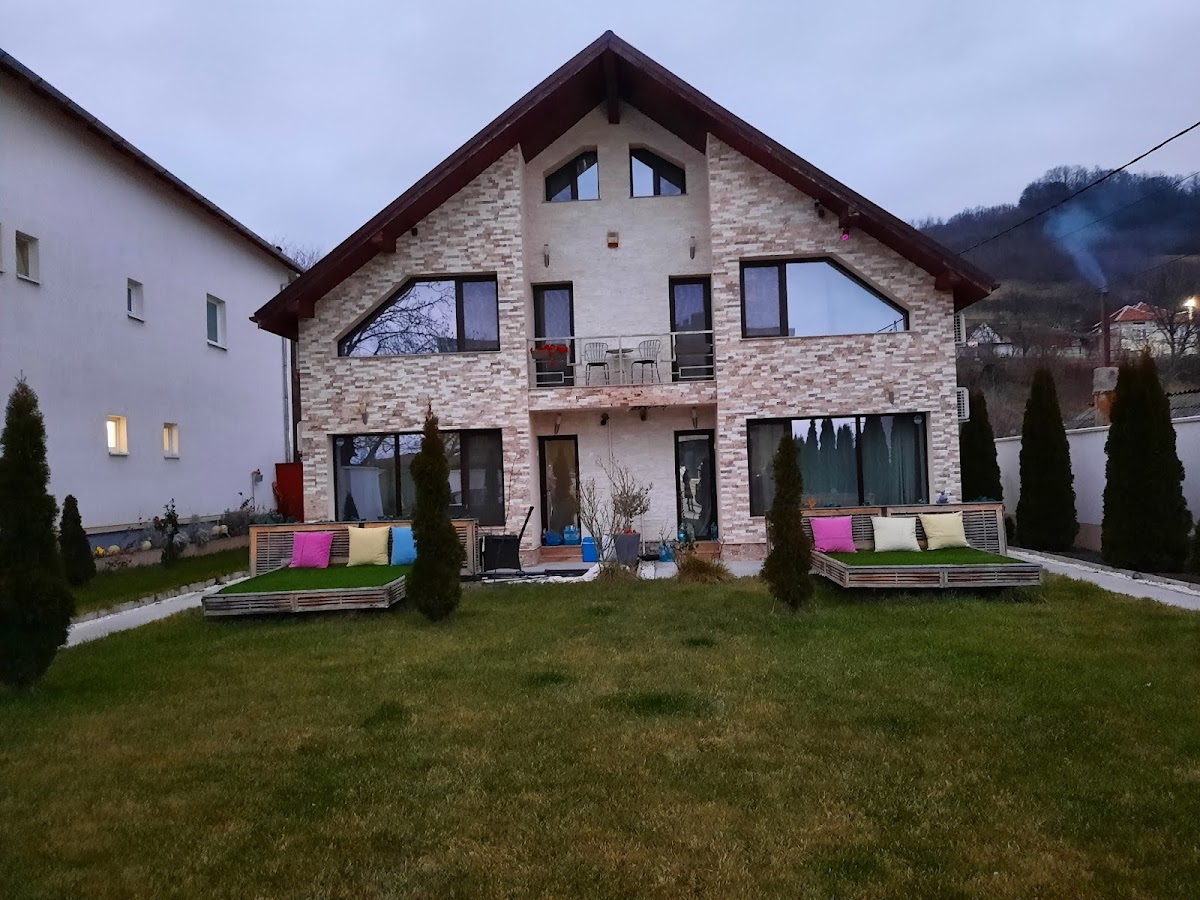 Pensiunea Avy - foto 3