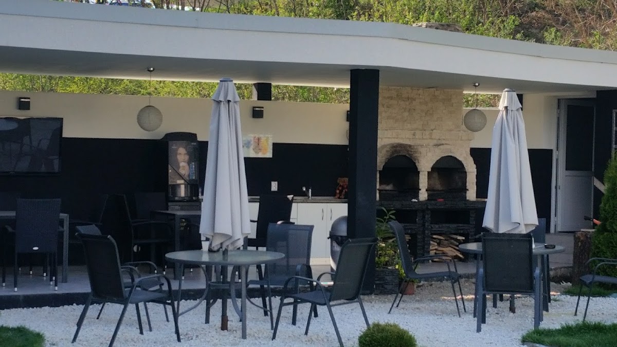 Pensiunea Avy - foto 5