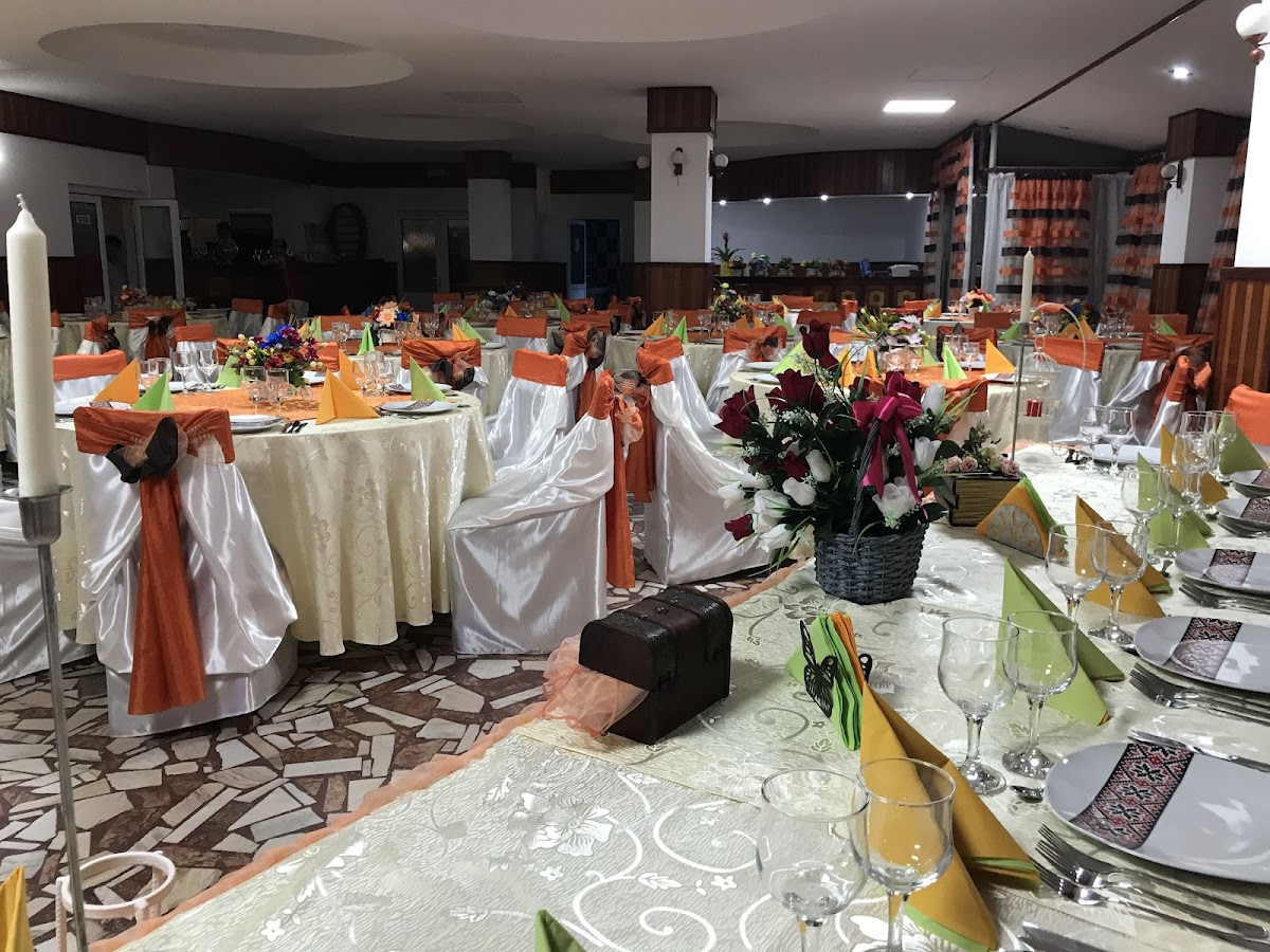 Pensiunea Basarabia, Oneşti