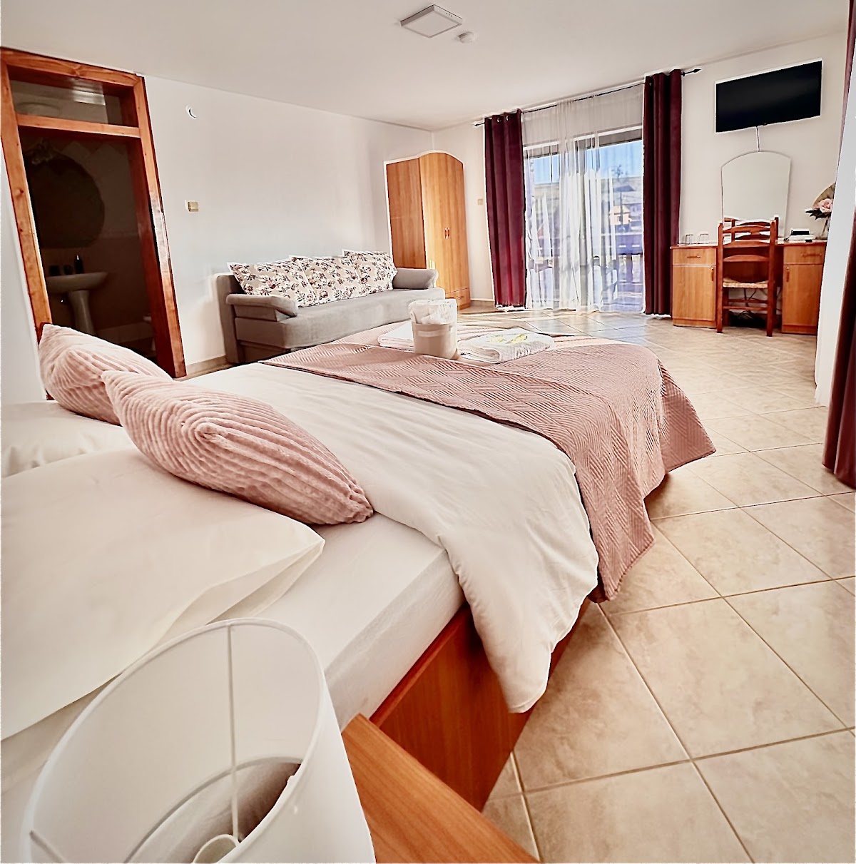 Pensiunea Beatrice - foto 2