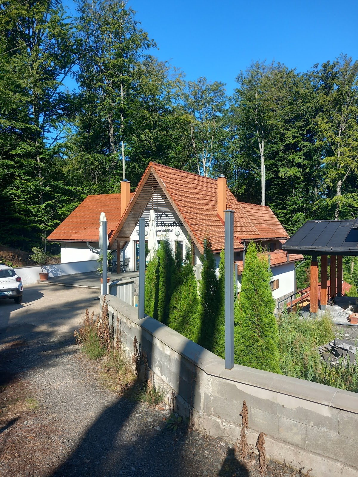 Black Mountain Guesthouse