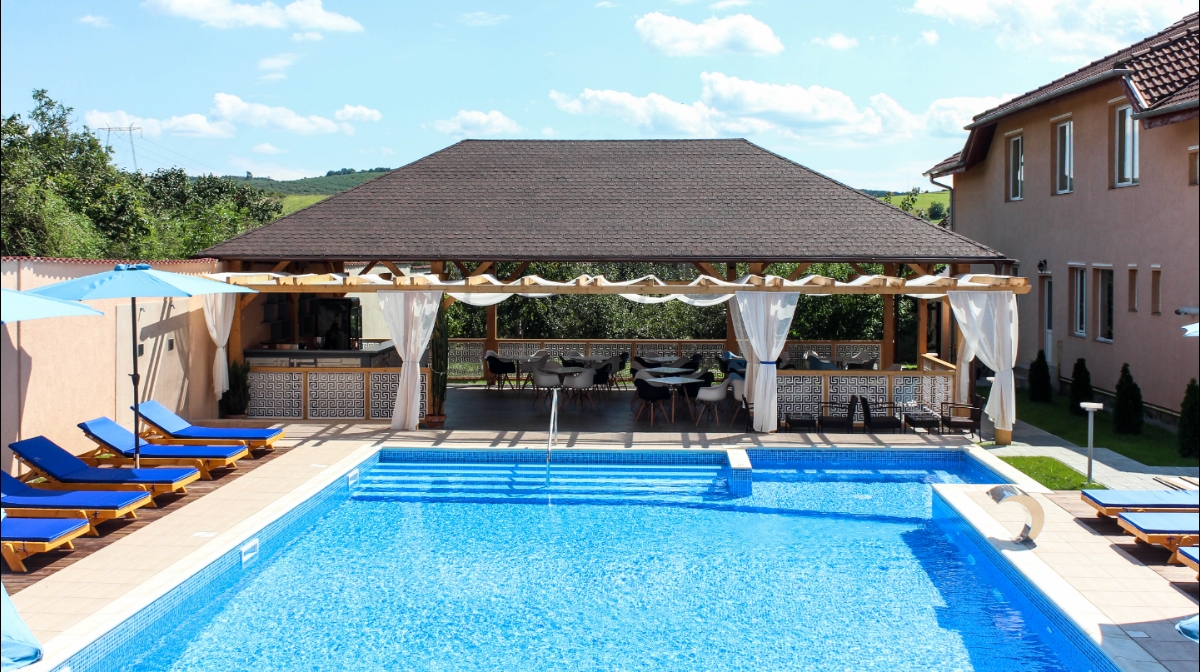 Pensiunea Carpatia - foto 3