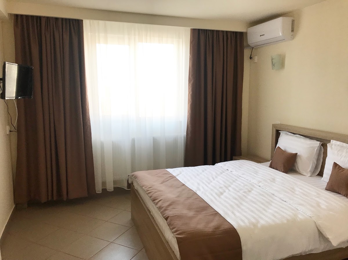 Pensiunea Casa Bucurr - foto 5