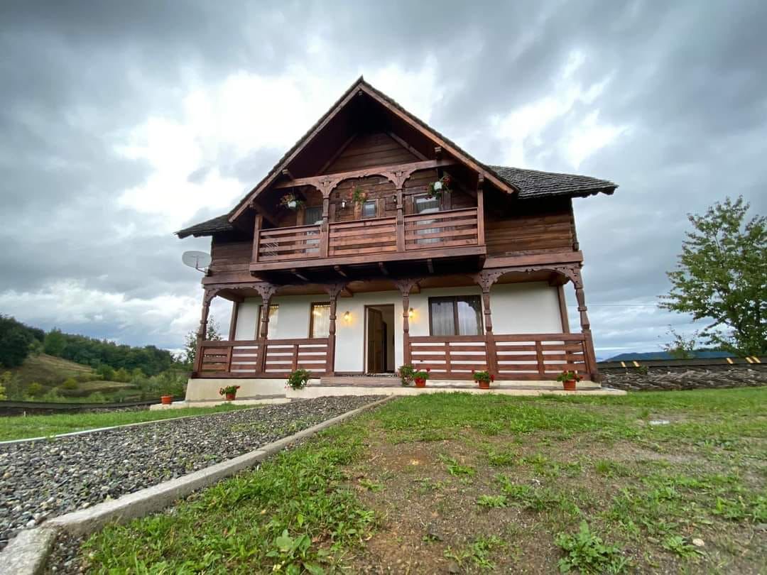 Casa din Deal Guesthouse