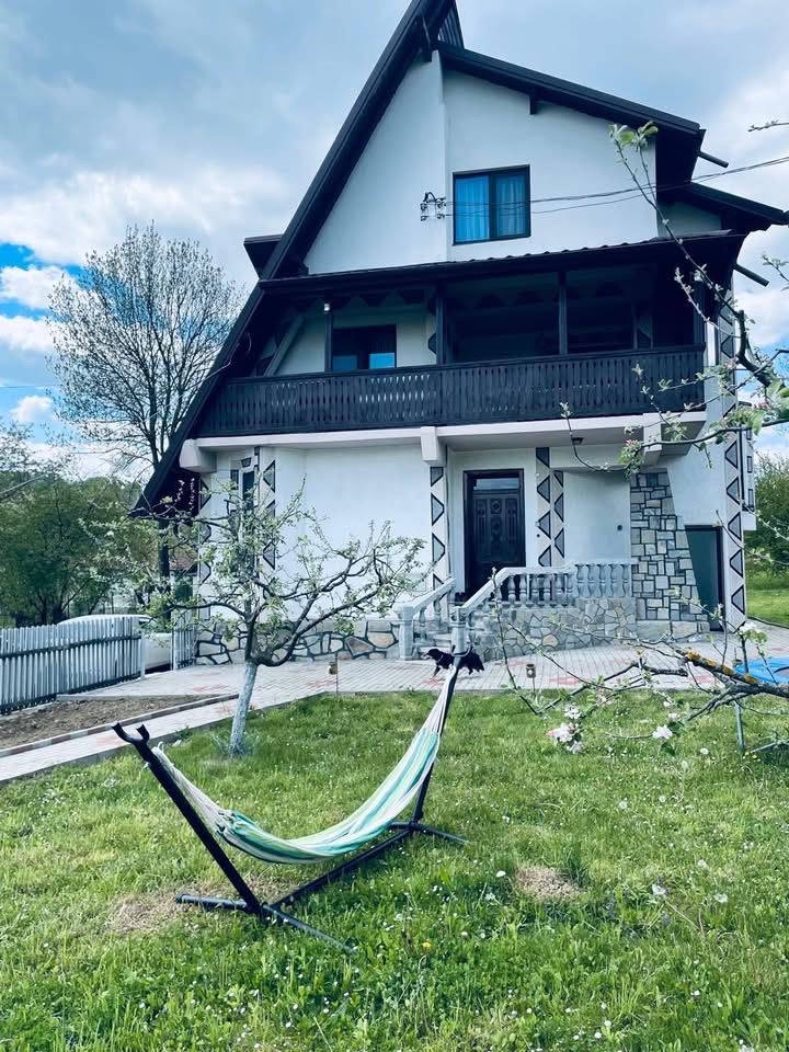 Pensiunea Casa Rujoiu