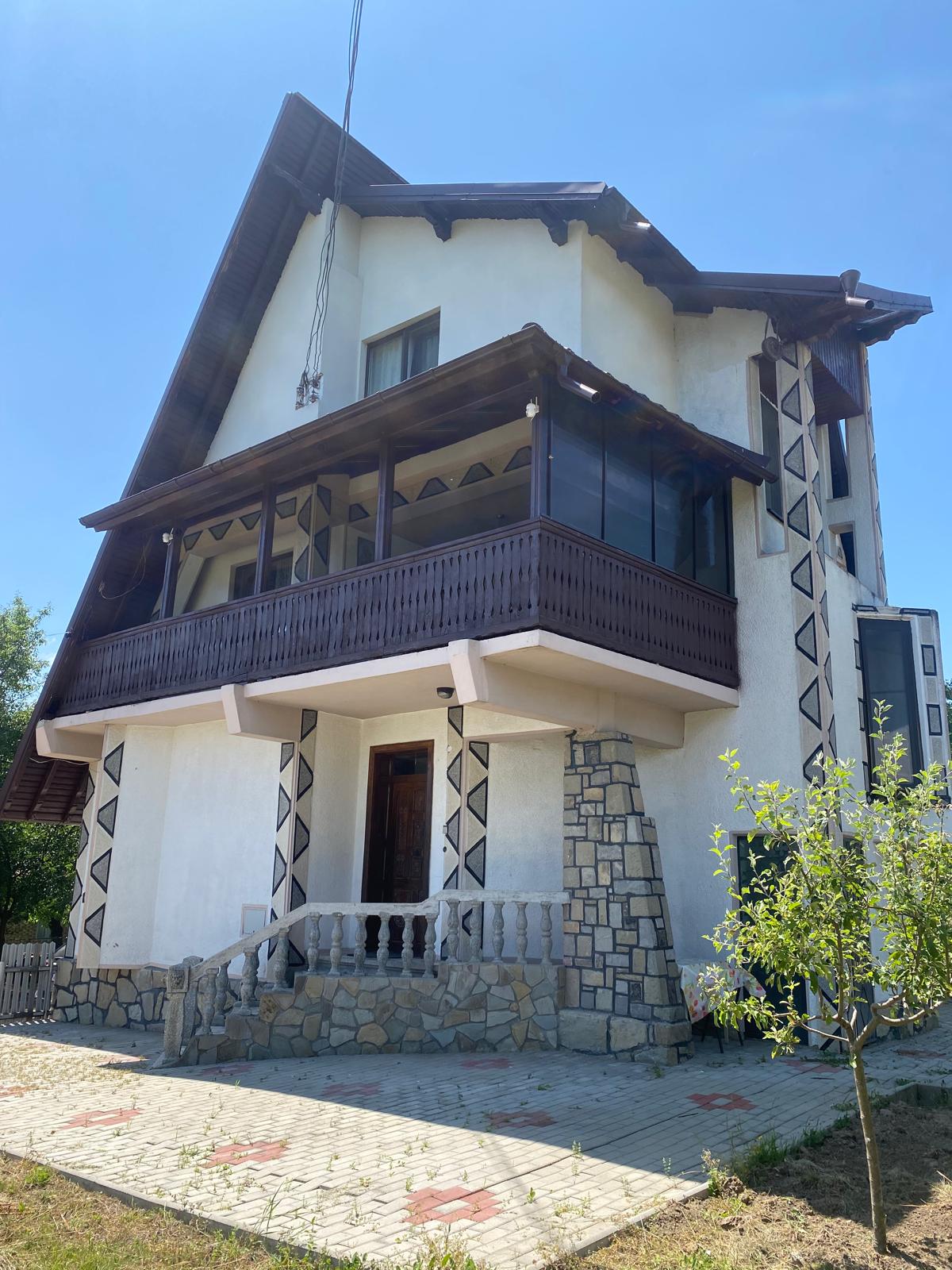 Pensiunea Casa Rujoiu