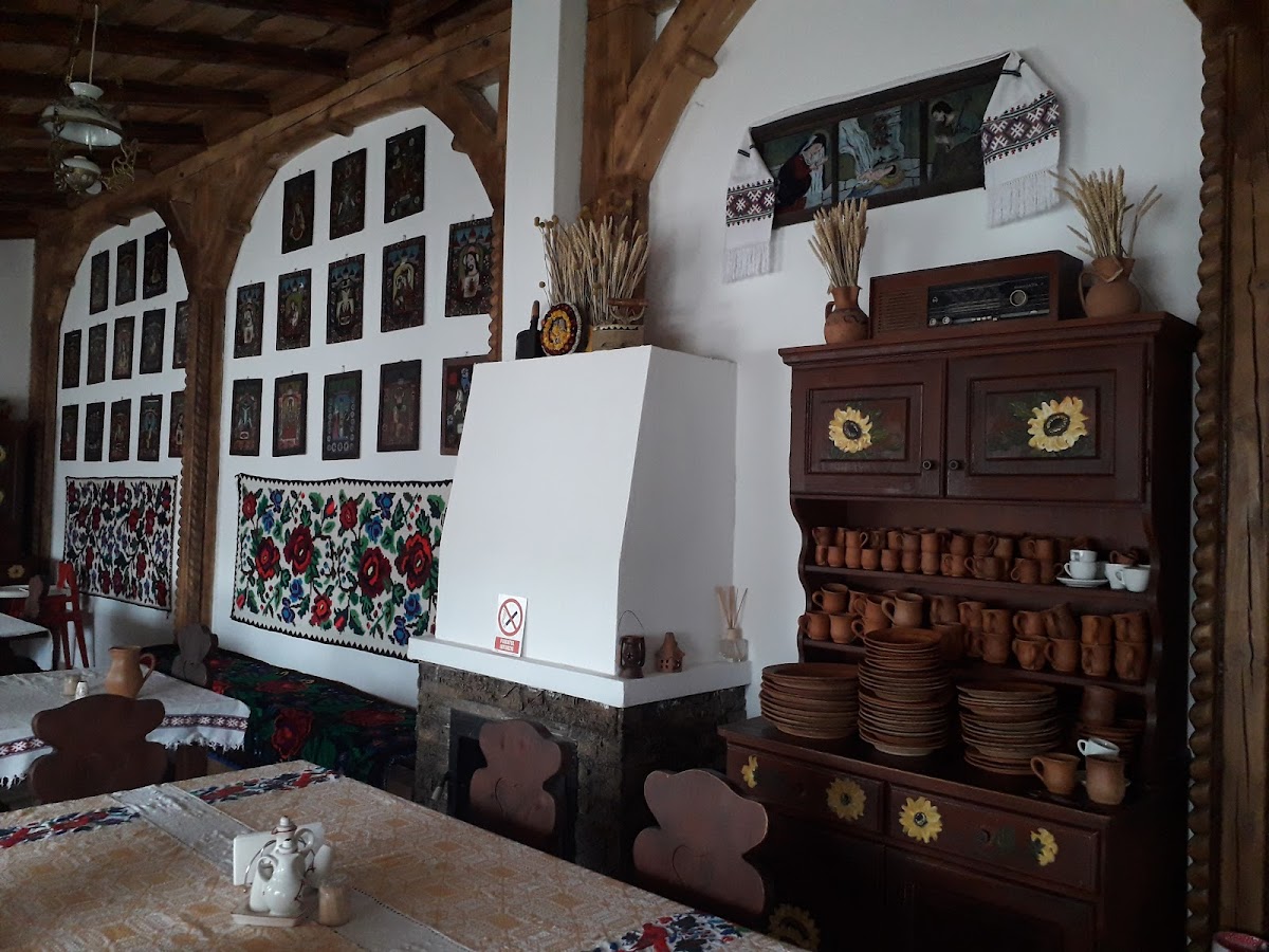 Pensiunea Casa traditiilor - foto 5