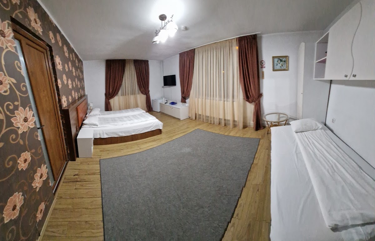 Pensiunea Class - foto 2