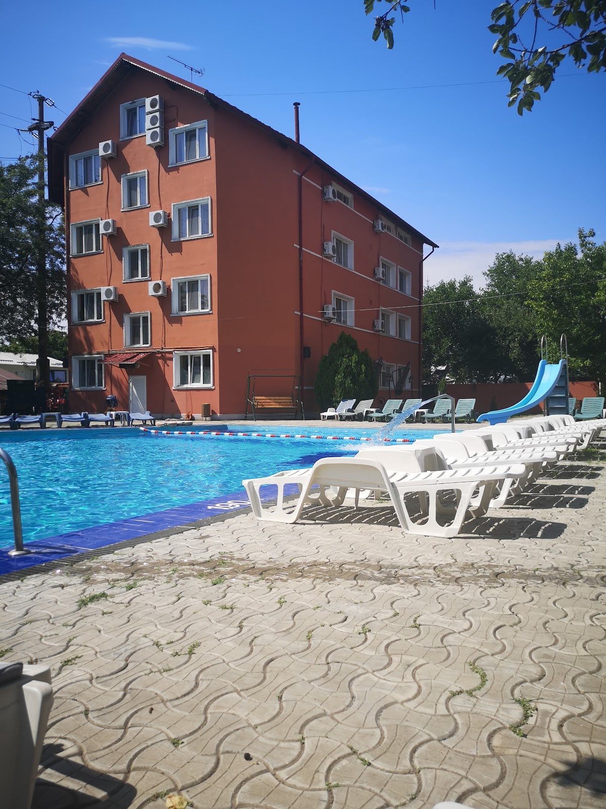 Pensiunea DanaCris - foto 4