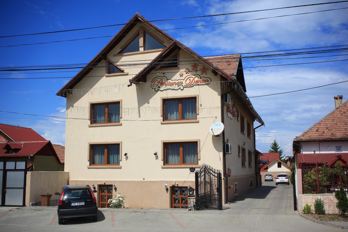 Pensiunea Denim - Cazare Sibiu - foto 1