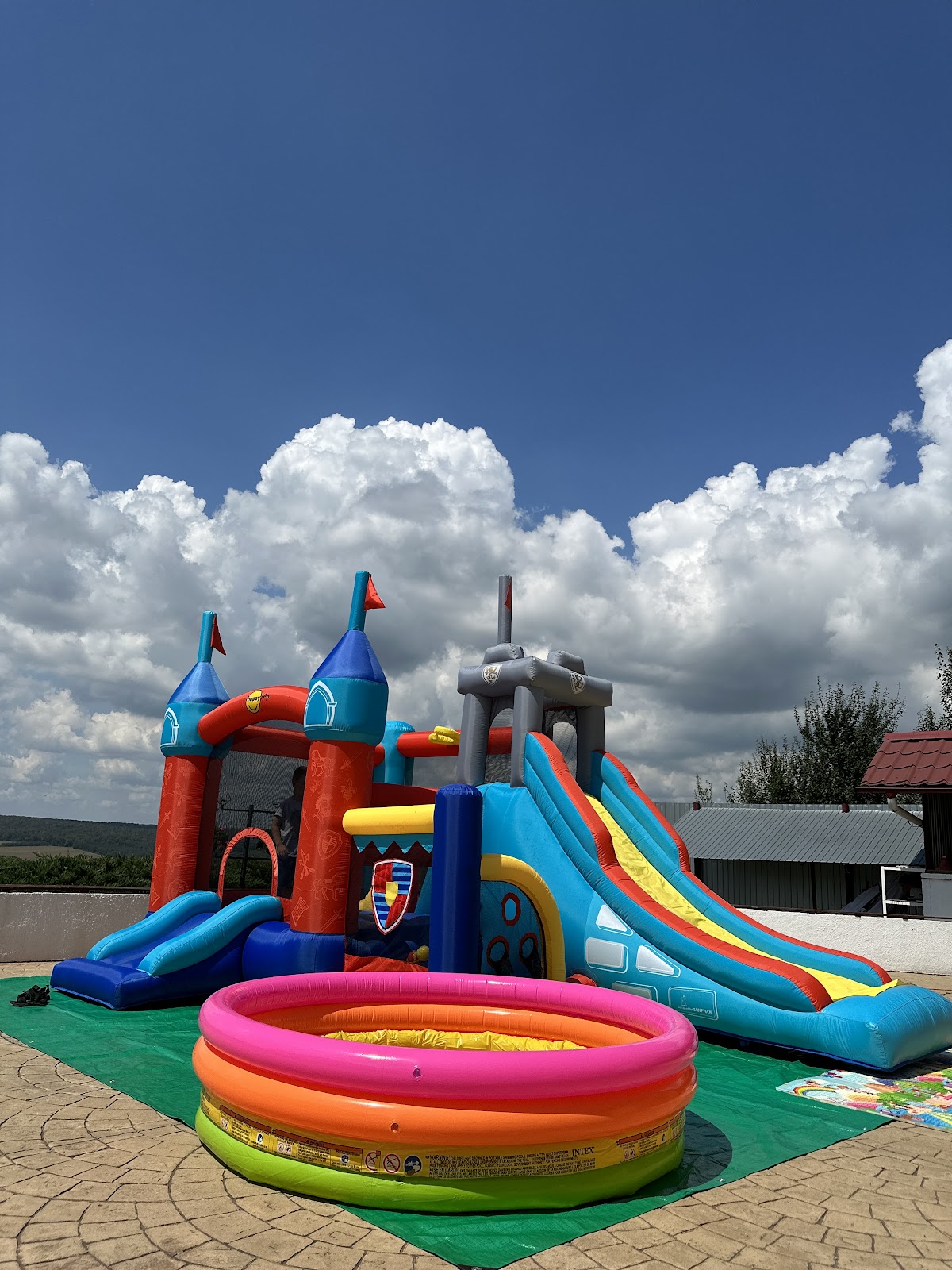 Pensiunea Dobrina - foto 1