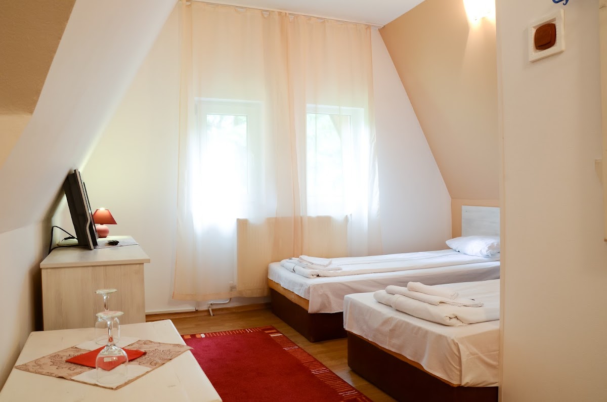 Pensiunea Happy Inn