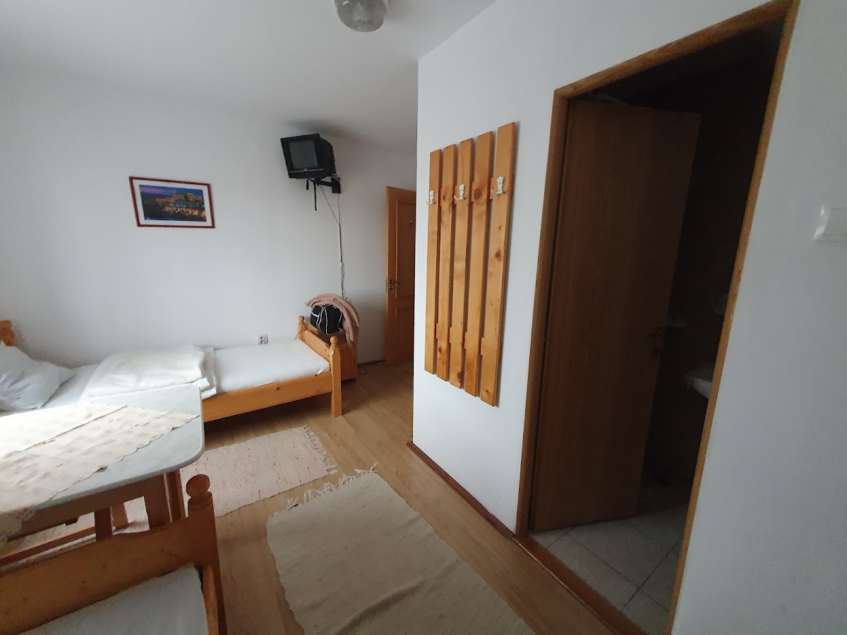 Pensiunea Harghita - foto 2