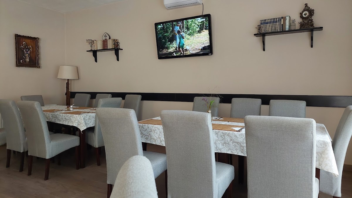 Pensiunea Iris - foto 5