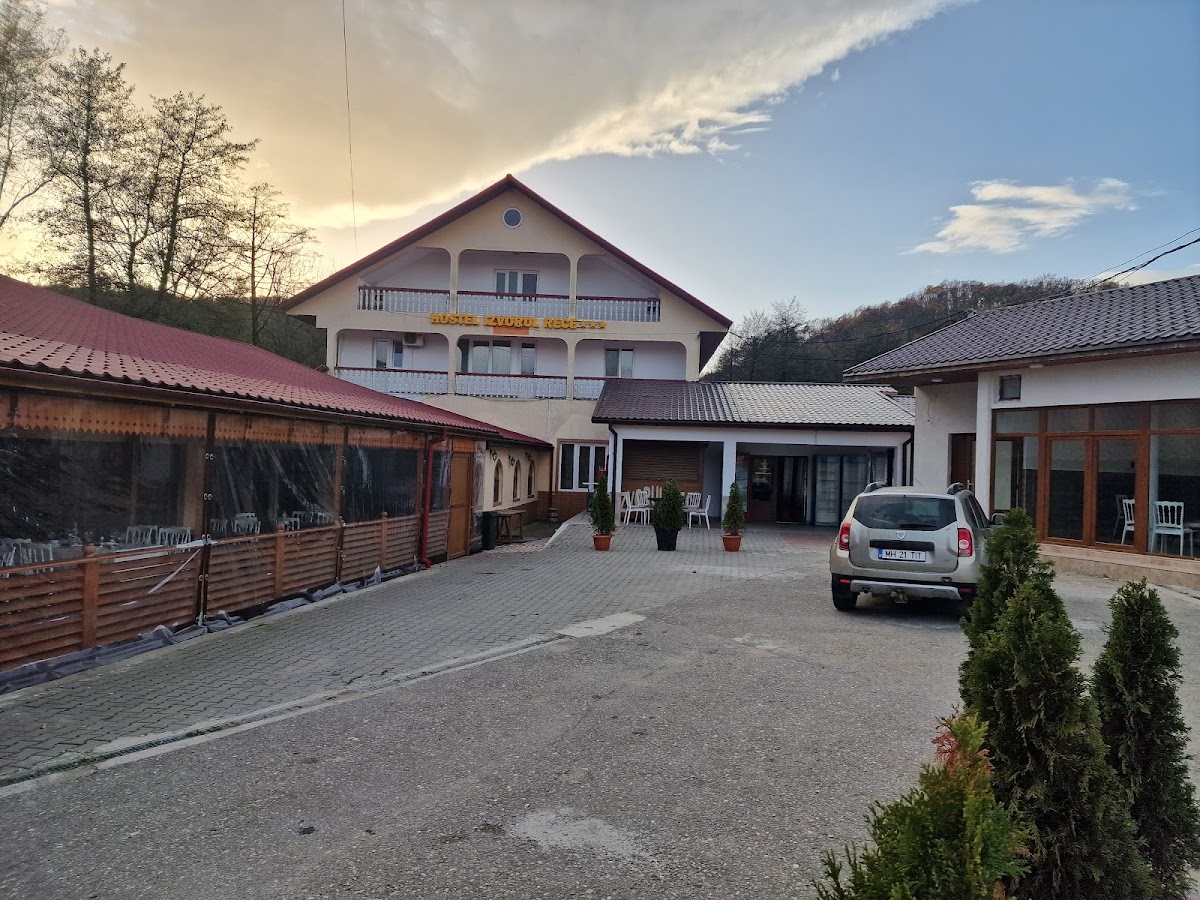 Pensiunea Izvorul Rece
