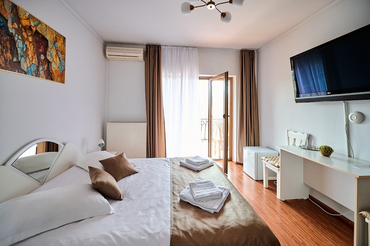 Pensiunea Kenza - foto 1