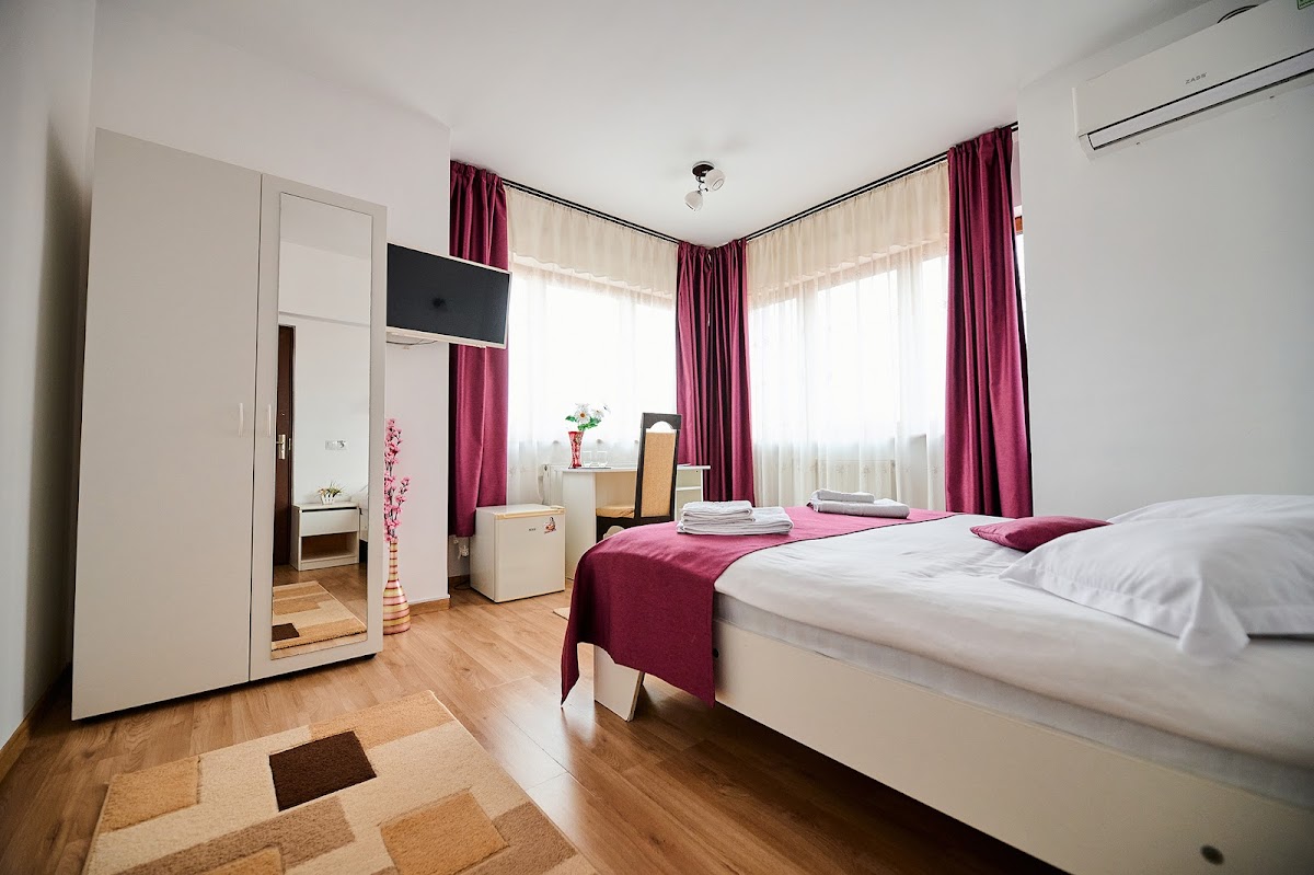 Pensiunea Kenza - foto 2