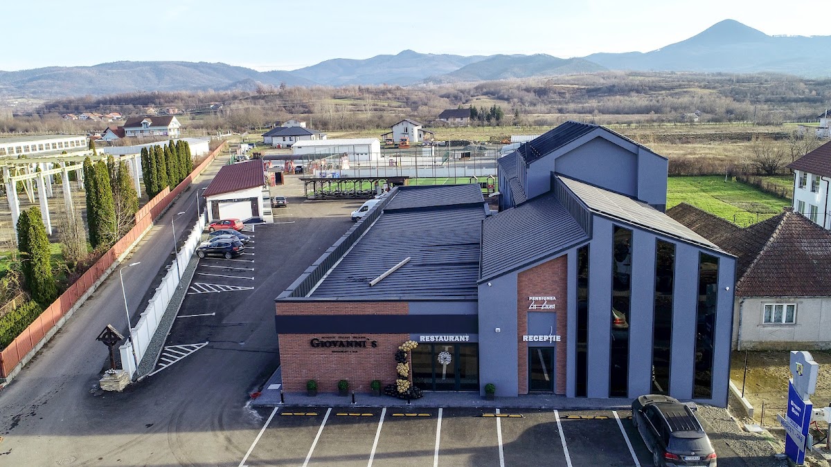 Pensiunea La Luna - foto 1