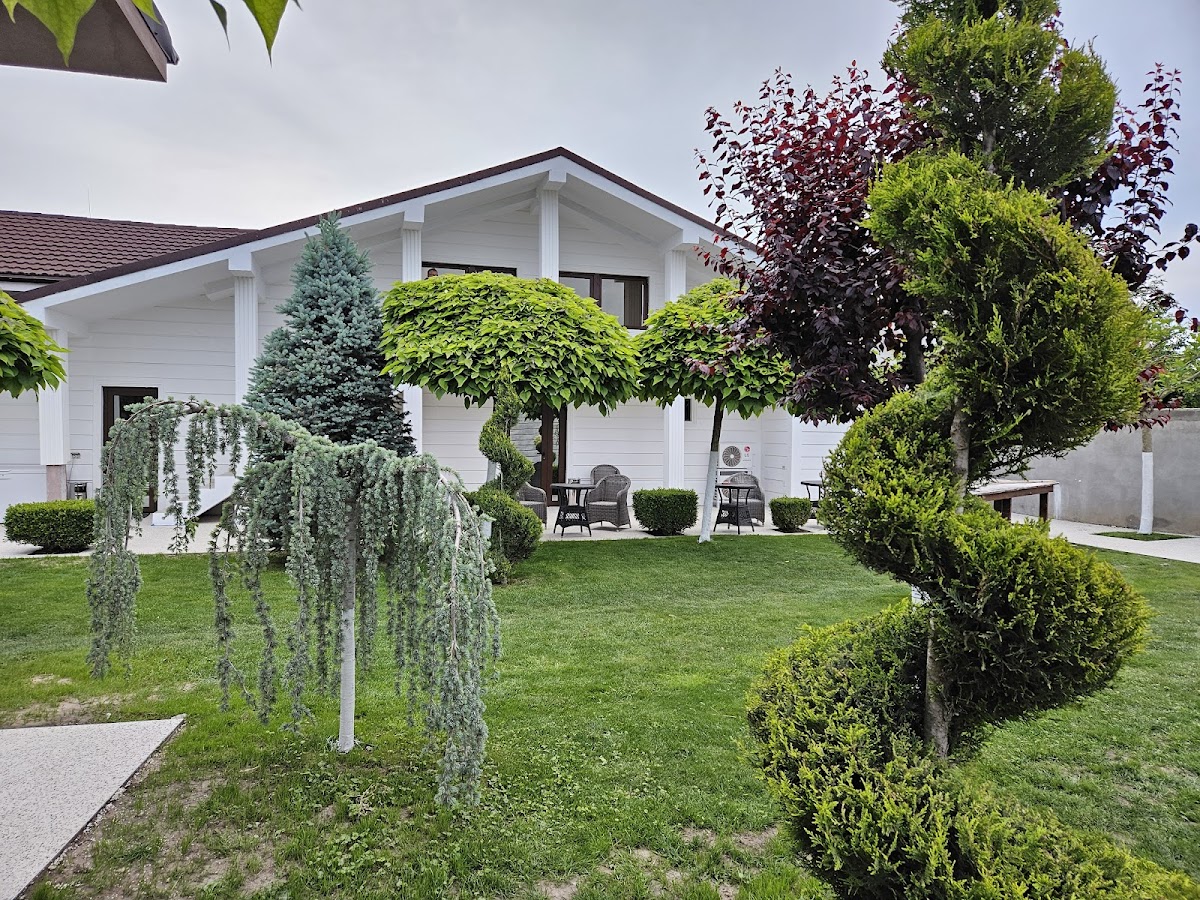 Pensiunea "La Nasu" - foto 1