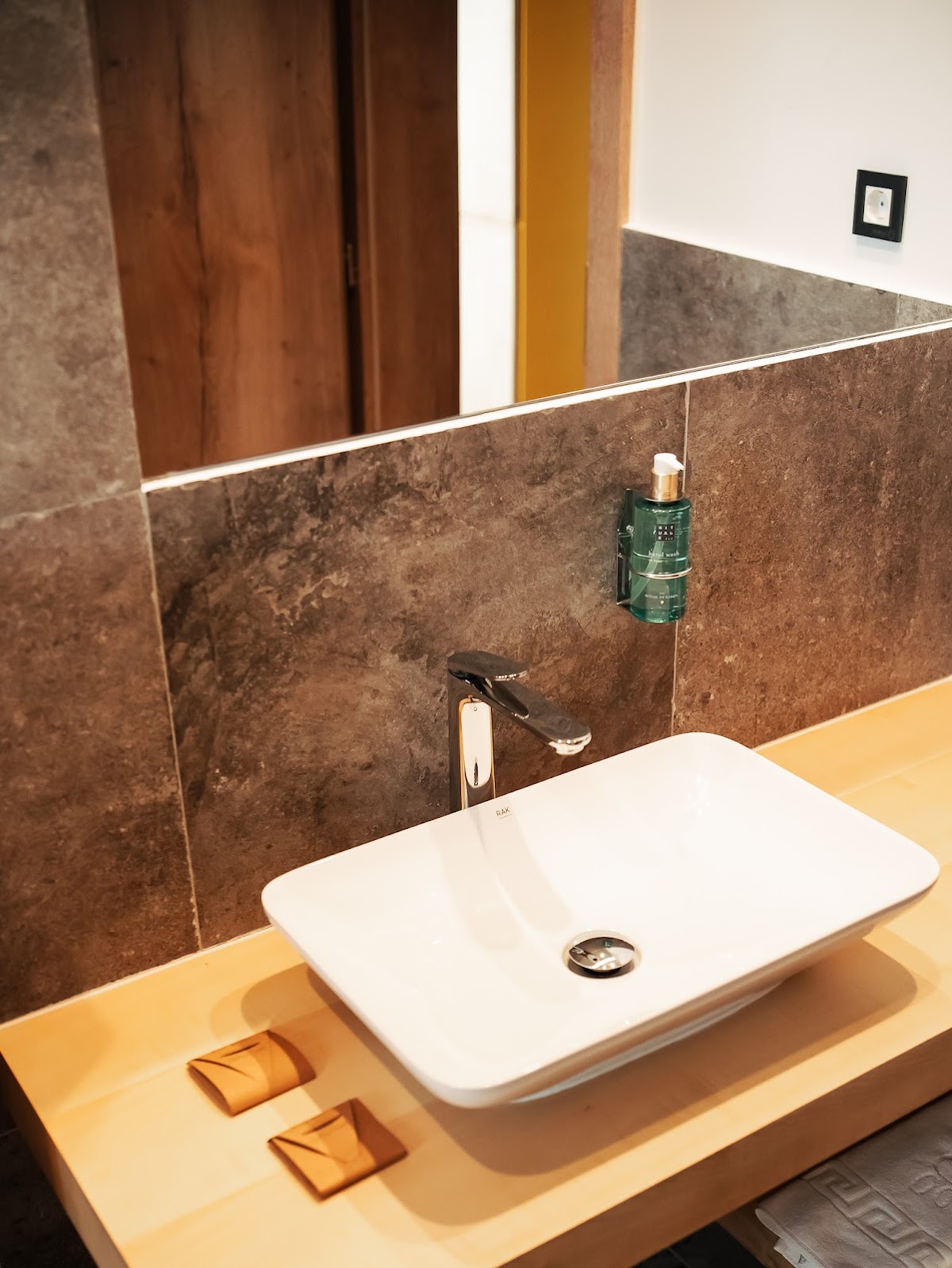 Pensiunea La Valtoare - foto 4