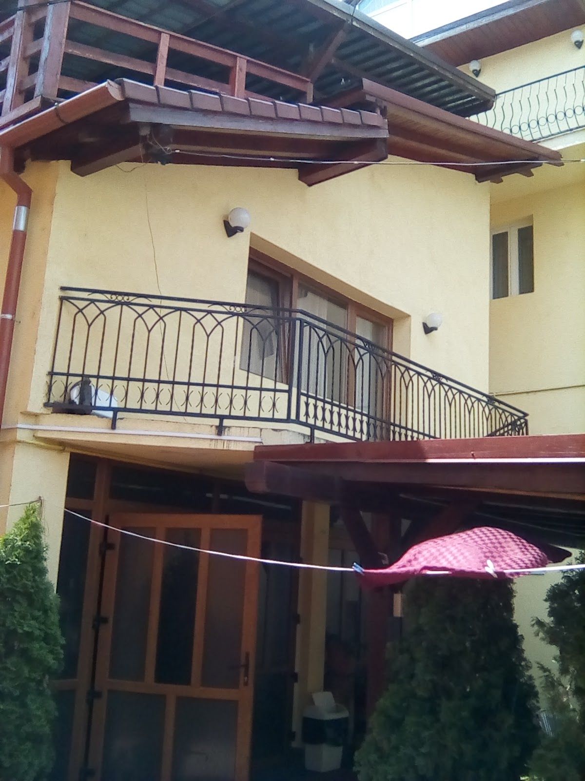 Pensiunea La Viorel Isaila