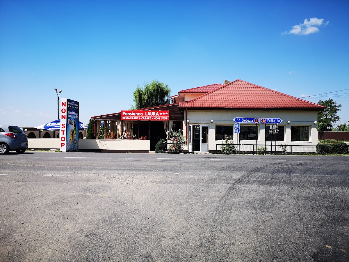 Pensiunea Laura, Dumbrăveni