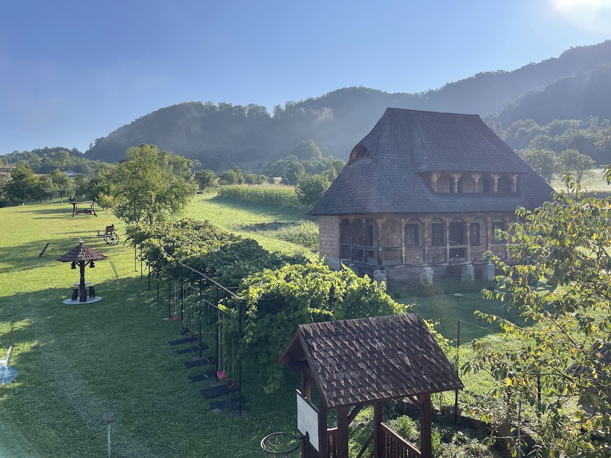 Pensiunea Maria - foto 1