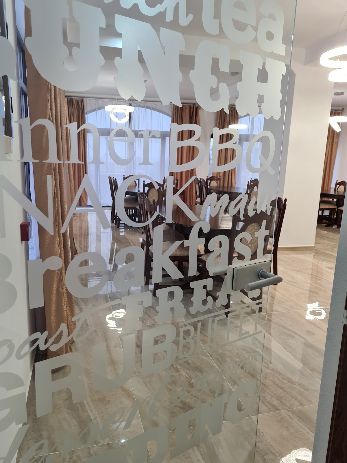 Pensiunea Maya - foto 4