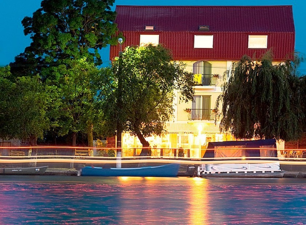 Pensiunea Perla Sulina - foto 1