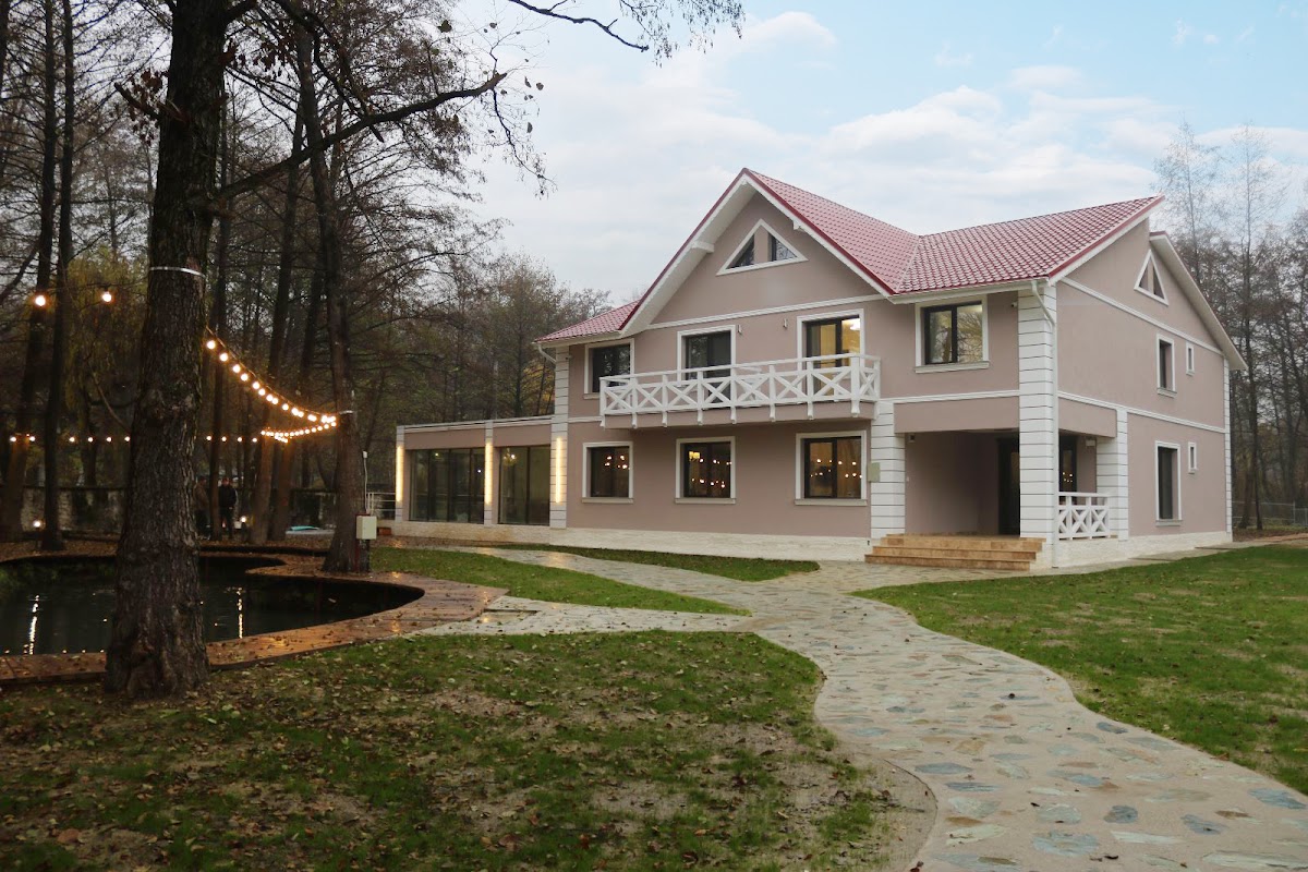 Pensiunea Pink House